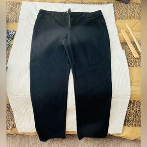 Women’s black Lee straight leg Jean 18 long